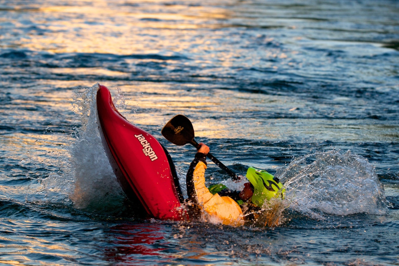 capsizing kayak